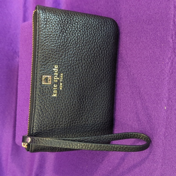 Kate Spade Bundle. Black Handbag, Black Wristlet, Unbranded Twilly & Dustbag EUC - Picture 9 of 12